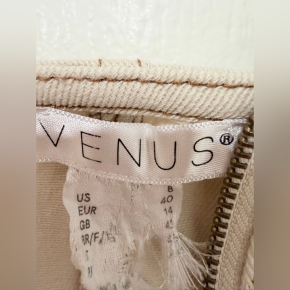 VENUS Cream Sleeveless Zip-Front Flounce Dress Size 8 - Picture 2 of 4